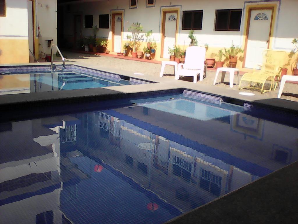 Hotel Sarabi บารา เดอ นาวีดัด ภายนอก รูปภาพ