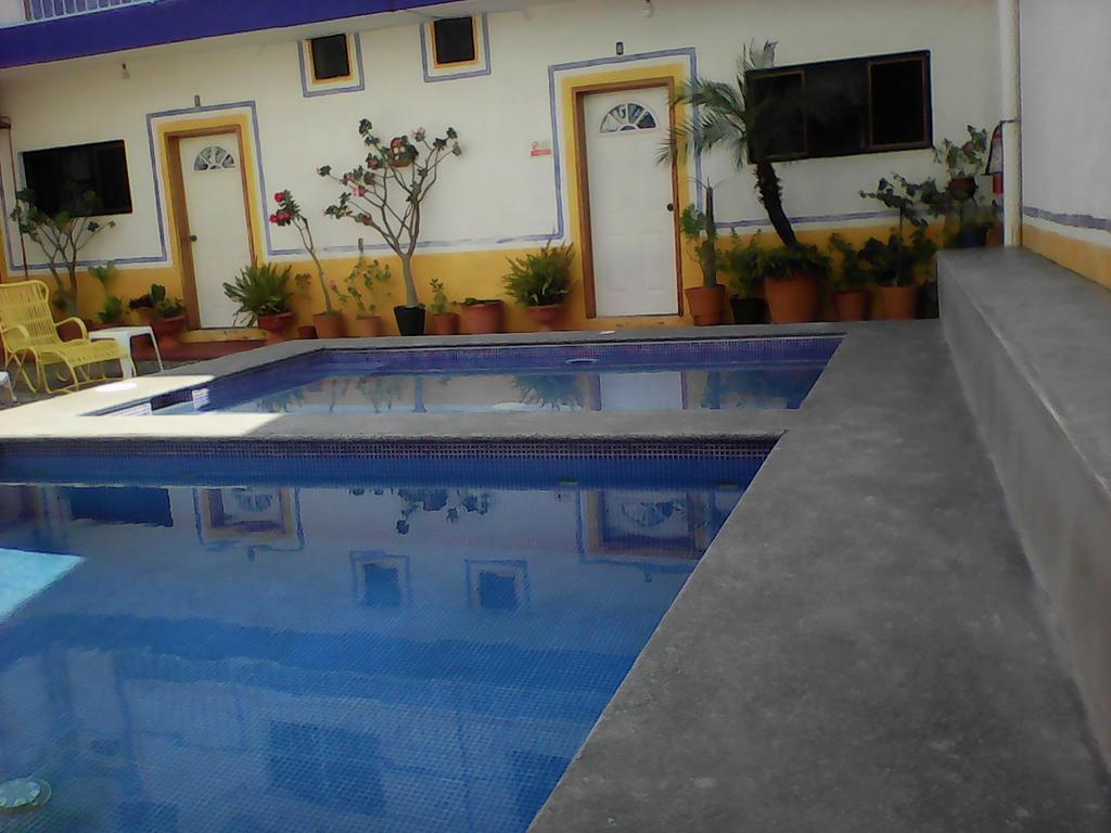 Hotel Sarabi บารา เดอ นาวีดัด ภายนอก รูปภาพ