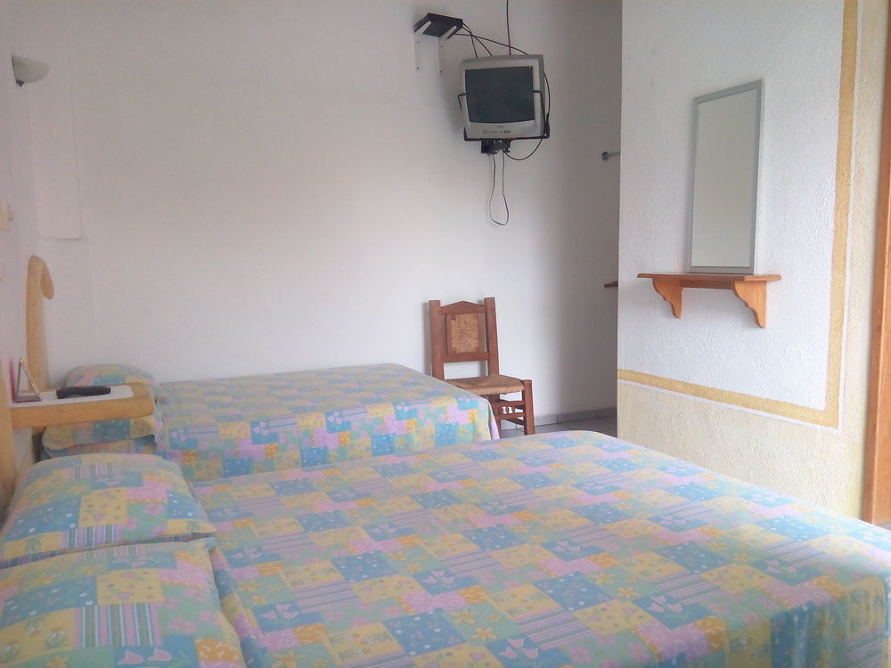 Hotel Sarabi บารา เดอ นาวีดัด ภายนอก รูปภาพ