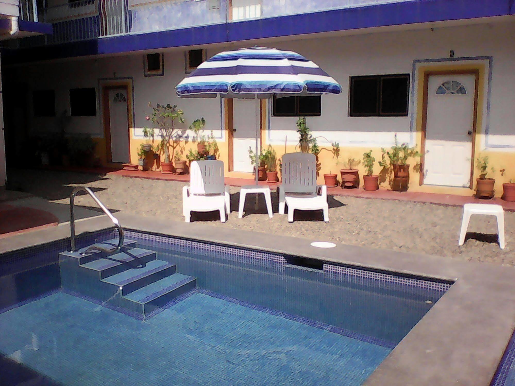 Hotel Sarabi บารา เดอ นาวีดัด ภายนอก รูปภาพ